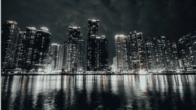 少妇小说 - 城市之光：霓虹背后的人间烟火